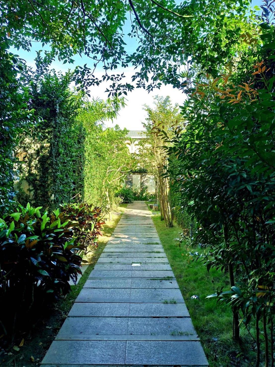 Hofi Villa Тоученг Екстериор снимка