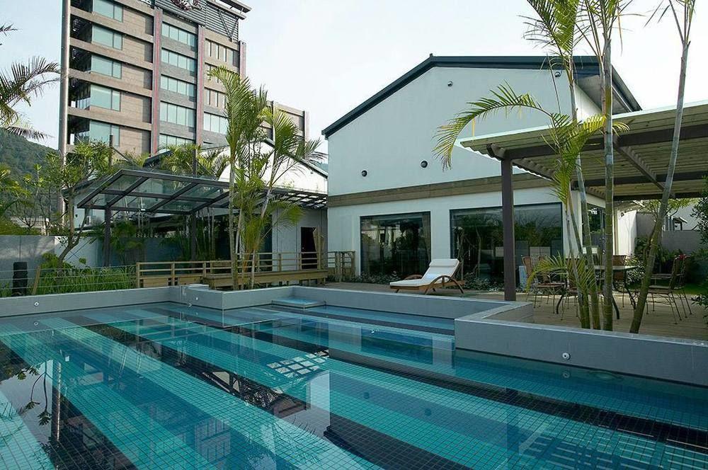 Hofi Villa Тоученг Екстериор снимка